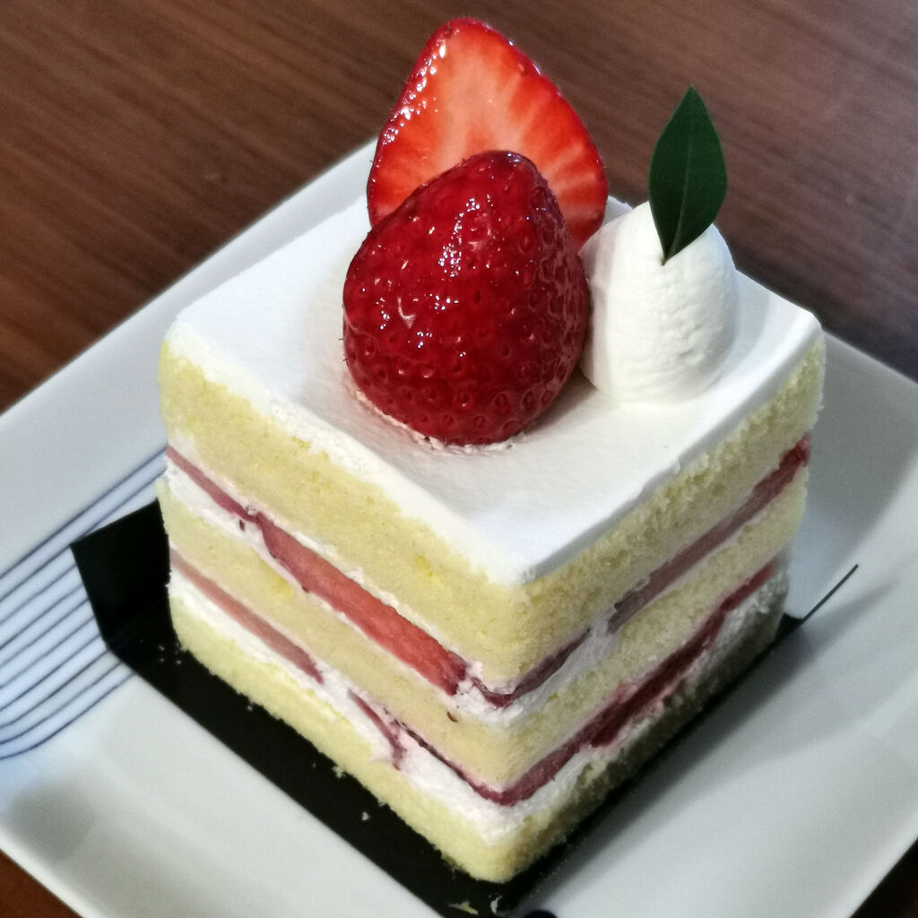 大阪北浜スイーツ持ち帰りグルメ 老舗のケーキショップ 五感 ゴカン 北浜本館でケーキをいくつかテイクアウトで買ってみた 大阪 グルメタクシードライバー 大阪北浜スイーツ持ち帰りグルメ 老舗のケーキショップ 五感 ゴカン 北浜本館でケーキをいくつかテイクアウトで買ってみた 大阪 グルメタクシードライバー