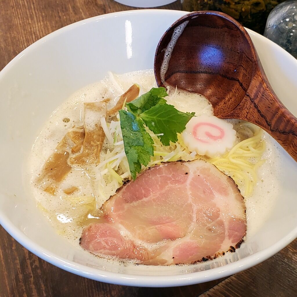近鉄大和西大寺駅周辺ランチ メンヤモクモクで泡立らーめん モクモクつけ麺を食べてみた 大阪グルメタクシードライバー