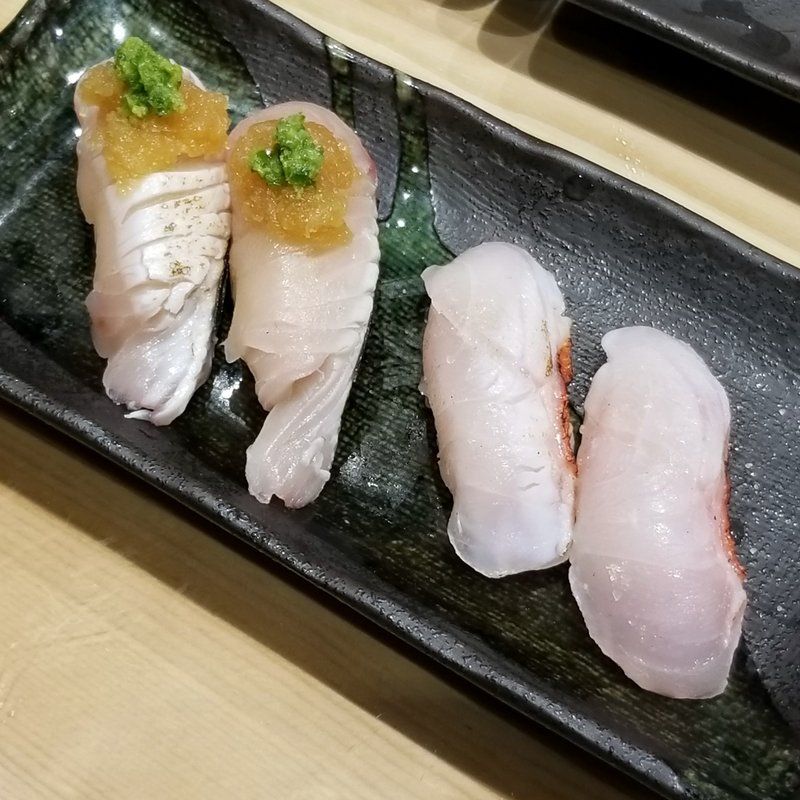 大阪北浜で深夜営業してるすしの助に突撃 年中無休朝4時まで営業で250円均一のお寿司屋さん 大阪グルメタクシードライバー