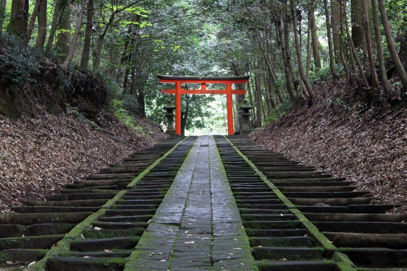 鹿児島宮崎霧島六社権現巡り まず最初に行ったのは霧島岑神社 雛守神社はここに明治時代に合祀されたので御朱印は2つ 大阪グルメタクシードライバー 鹿児島宮崎霧島六社権現巡り まず最初に行ったのは霧島岑神社 雛守神社はここに明治時代に合祀されたので御朱印は2つ 大阪グルメタクシードライバー
