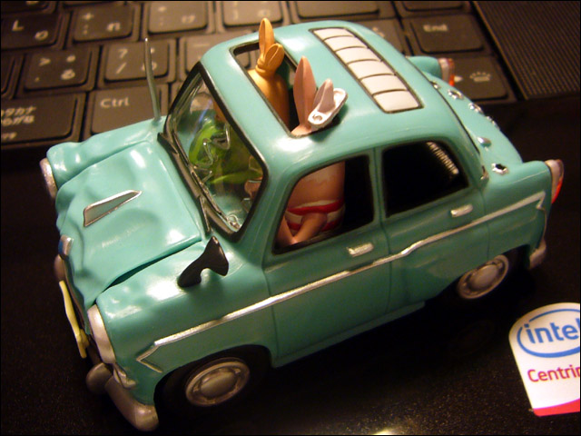 □ウサビッチのフィギュア : にんにき日記