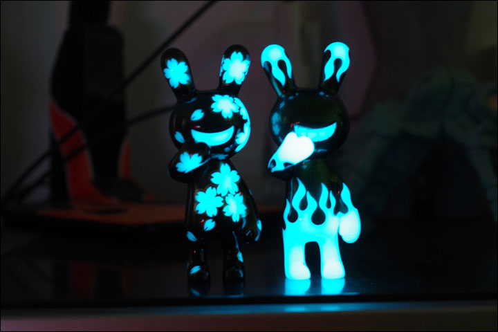 Y*o様 ブラックラビット（夜桜/蓄光） Y*o様 ブラックラビット（夜桜/蓄光） BLACKRABBiT SOFT VINYL