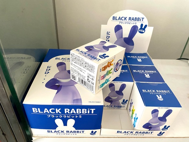 BLACK RABBiT ブラックラビット ブラインドBOX版 BLACK RABBiT ブラックラビット ブラインドBOX版 - メルカリ