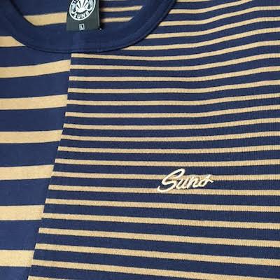 ANDSUNSCRAZYSUNSBORDERTEE-min