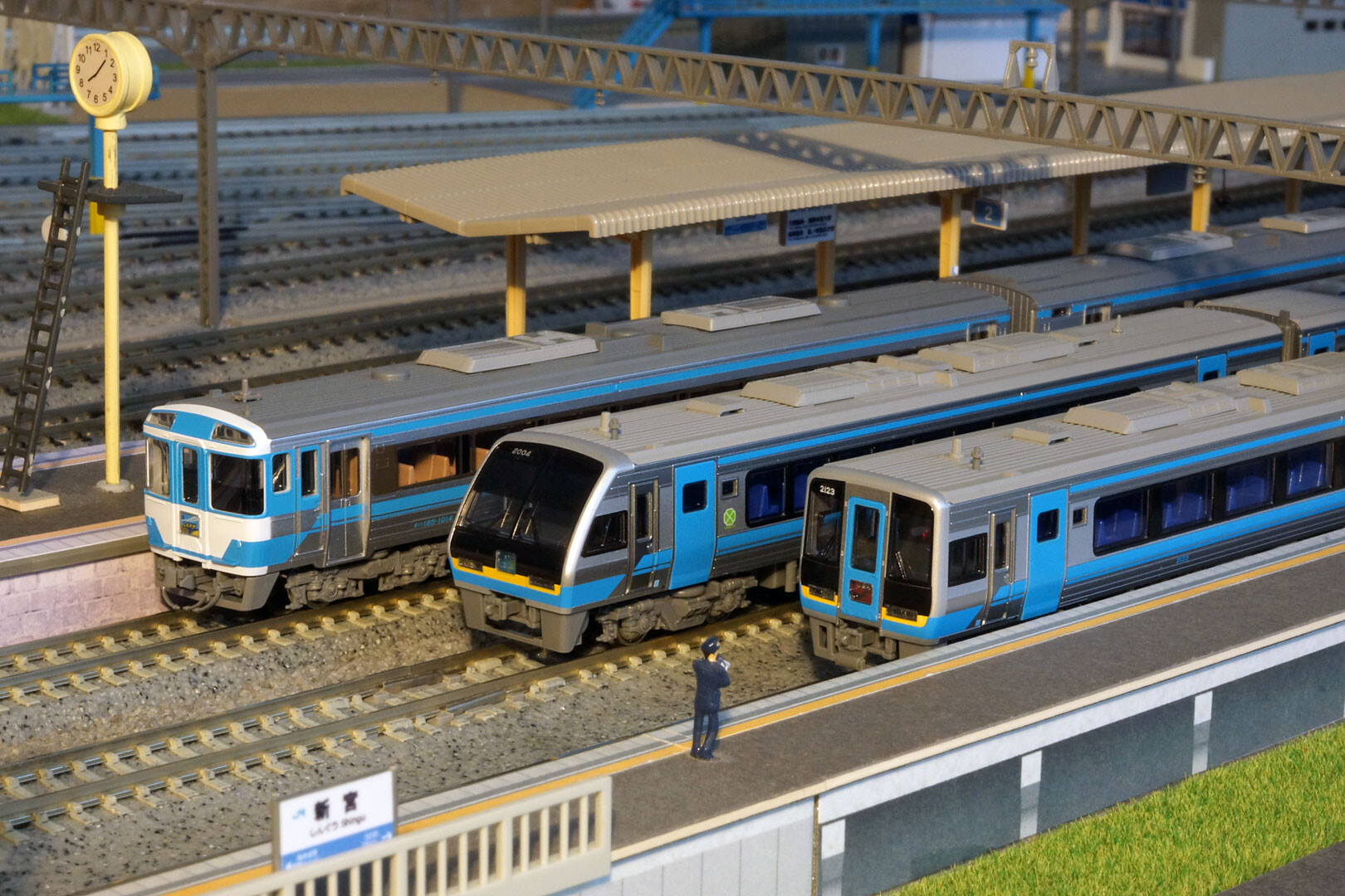 TOMIX 98405/98406 キハ185系（JR四国色） : どみやんの写真帳blog派出