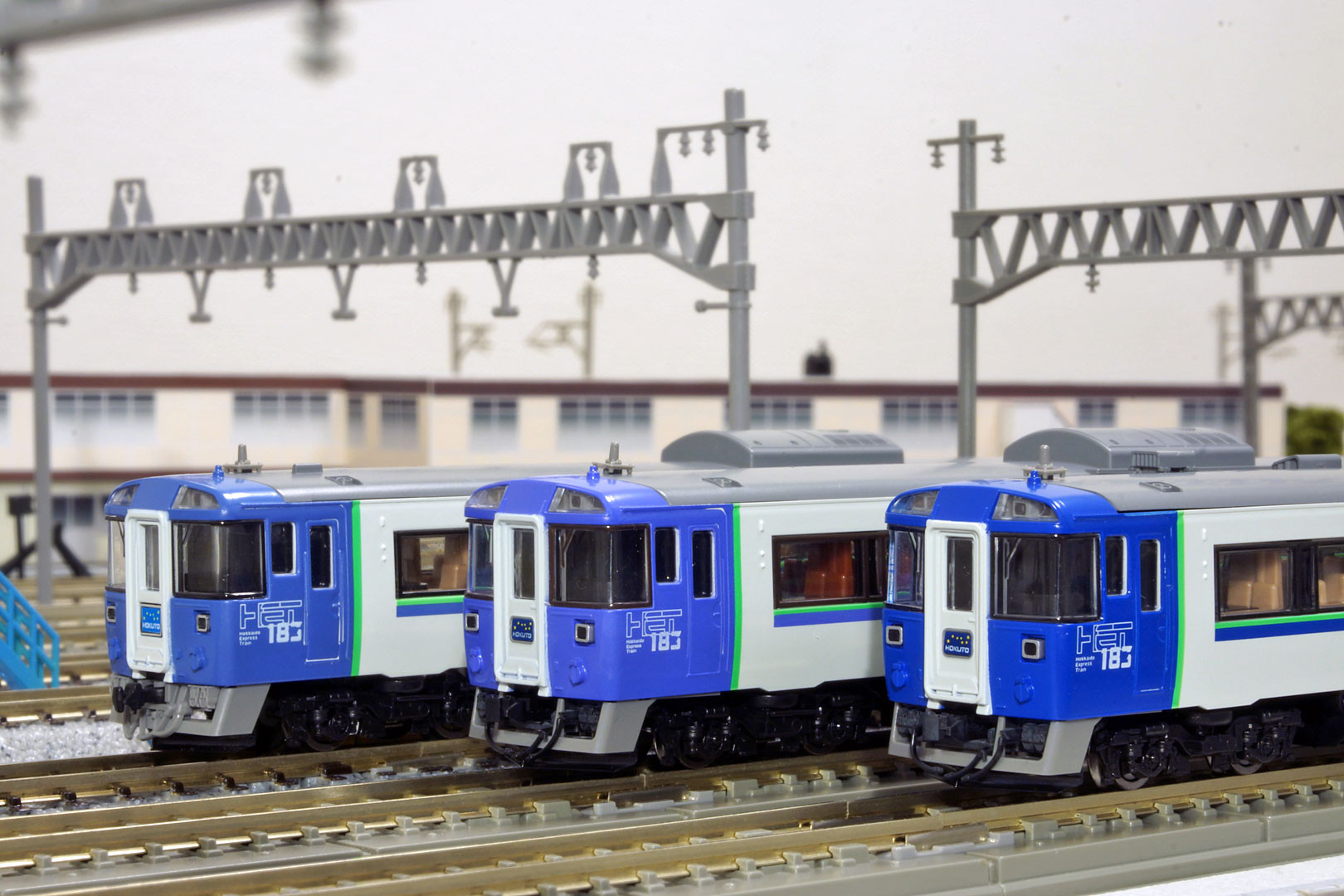 TOMIX 98631/98632 キハ183系7550番代「北斗」 : どみやんの写真 TOMIX 98631/98632 キハ183系7550番代「北斗」 : どみやんの写真