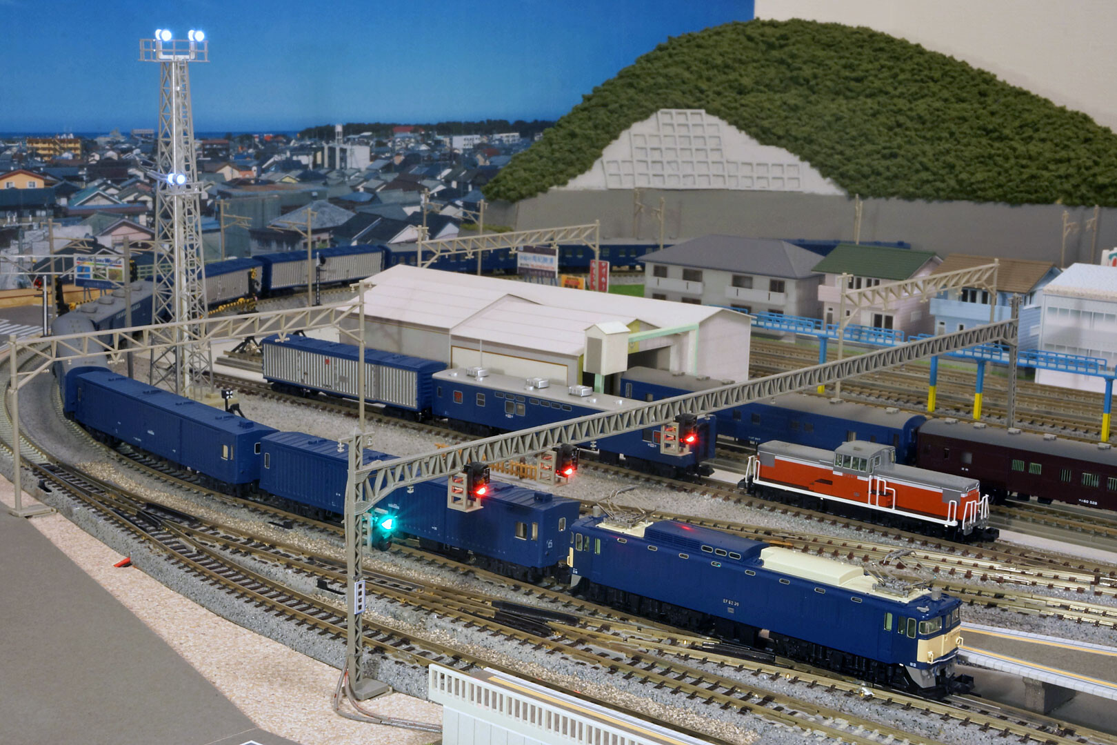 KATO 10-1590 郵便・荷物列車「東海道・山陽」後期編成 : どみやんの