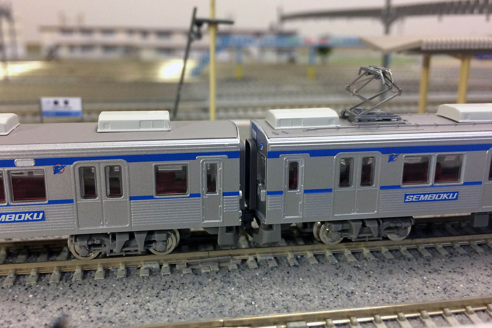 鉄コレ 泉北3000系 8両 N化、TN化、パンタ換装済 鉄コレ泉北3000系をN化開始。 | 大阪亀屋へようこそ