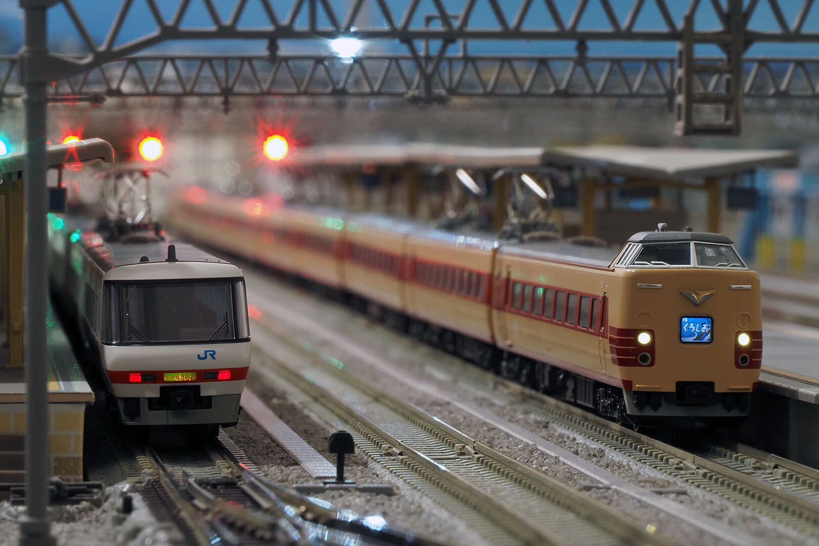 10-1985 10-1986 381系「スーパーくろしお」 楽天市場】No:10-1985 KATO JR 381系「スーパーくろしお」 6両