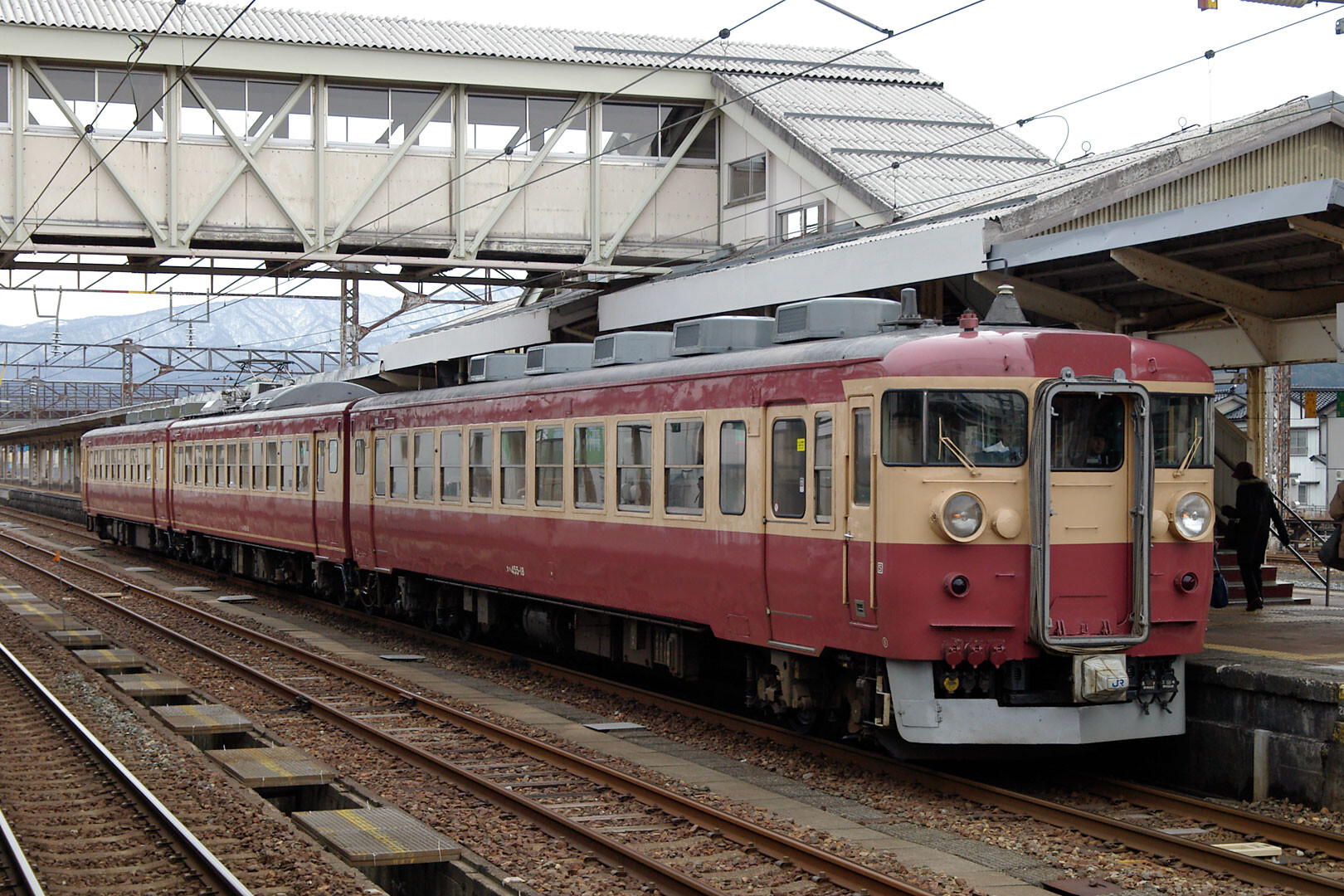 マイクロエース A0042/0046 413系 新北陸色 : どみやんの写真帳