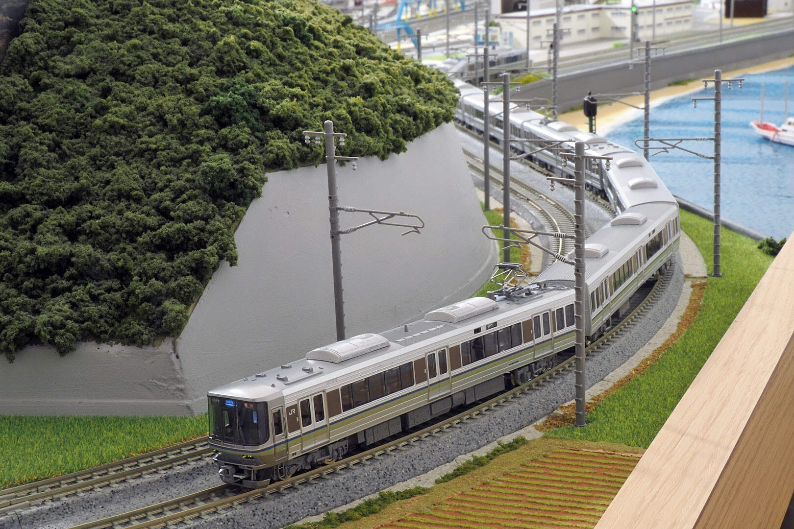 TOMIX 97600 223系1000番代 : どみやんの写真帳blog派出