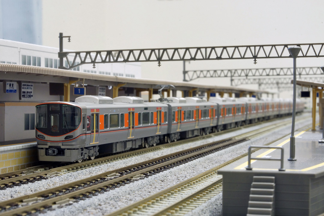 TOMIX 98230/98231 323系「大阪環状線」 : どみやんの写真帳blog派出