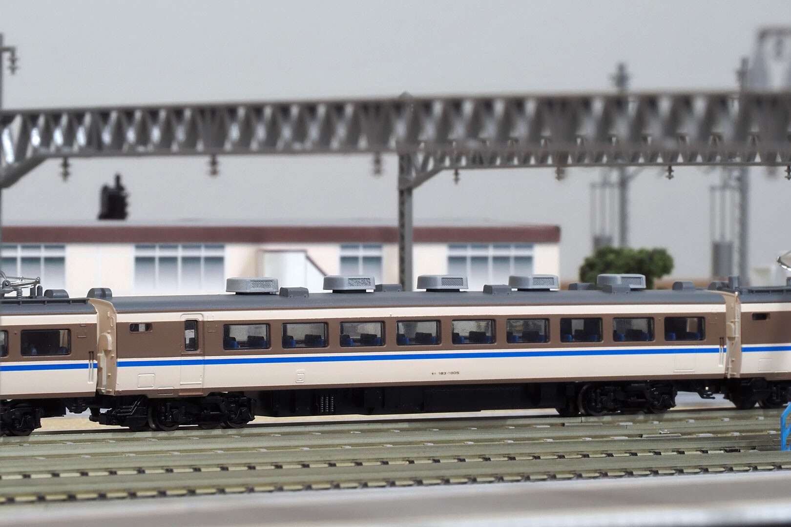 TOMIX 92707 183系800番代「はしだて」を弄る。 : どみやんの写真帳