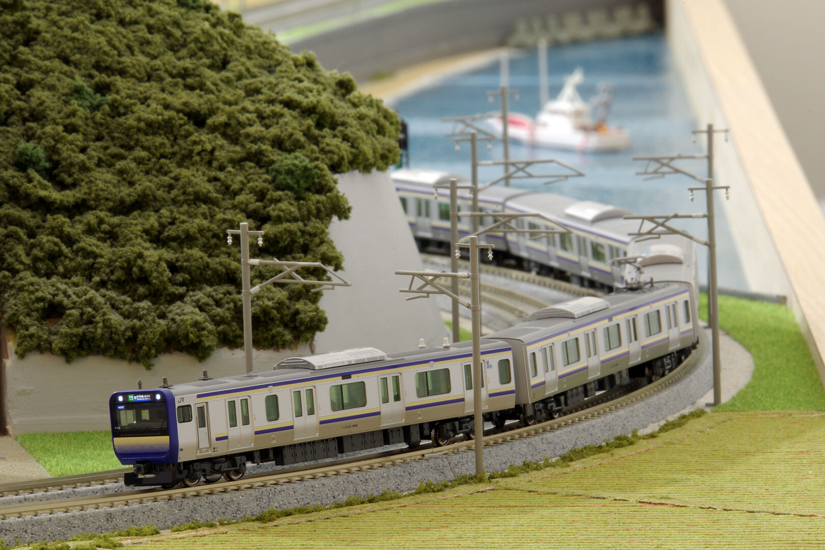 KATO 10-1702~1704 E235系1000番代 横須賀・総武線快速 : どみやんの