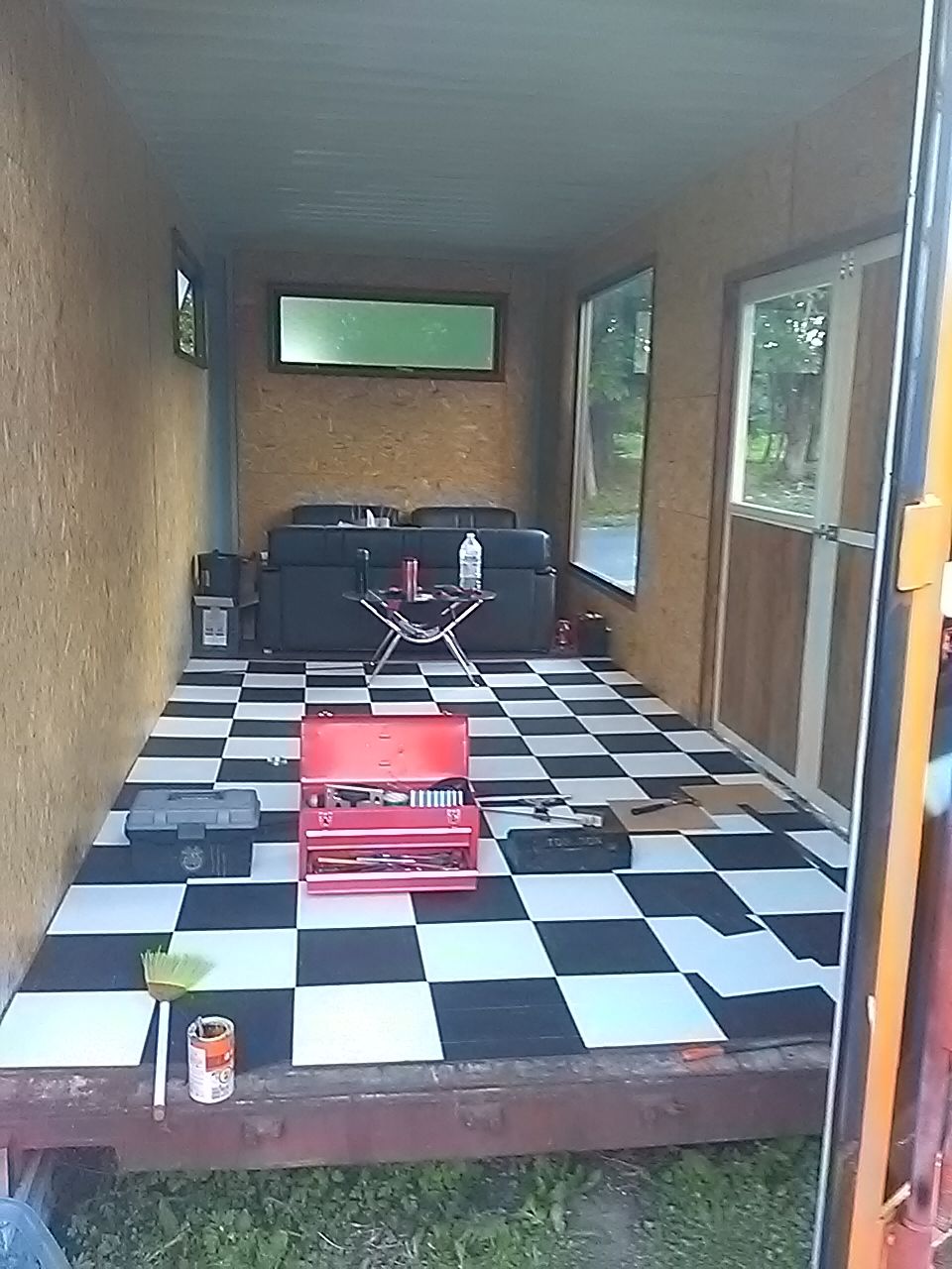 物置と海上コンテナどっちが安く収まるか検証 海上コンテナを利用して楽しむ