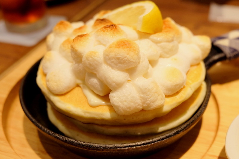 大阪 難波 パンケーキカフェモグ Mog難波店 焼きマシュマロとレモンチーズのパンケーキ パンケーキ部 Pancake Club Powered By ライブドアブログ