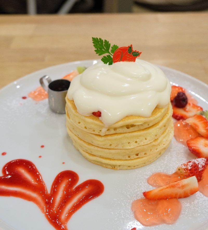 東京 三軒茶屋 パンケーキママカフェvoivoi ジャージークリームと苺のクリスマスパンケーキ パンケーキ部 Pancake Club Powered By ライブドアブログ