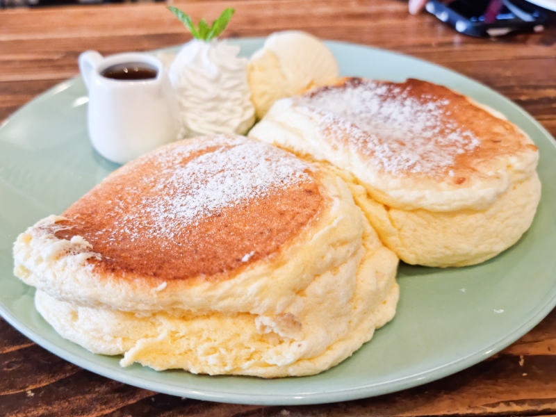 福岡】Manly マンリー リコッタチーズパンケーキ : パンケーキ部 福岡】Manly マンリー リコッタチーズパンケーキ : パンケーキ部
