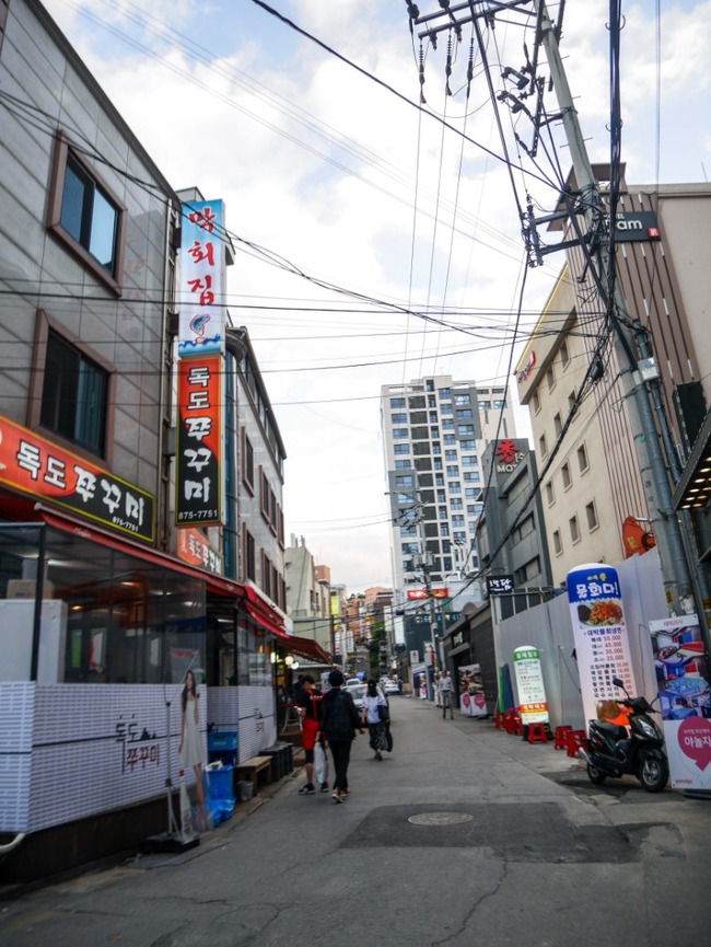 29683836-2DF4-4800-81E7-63BE82868EF7