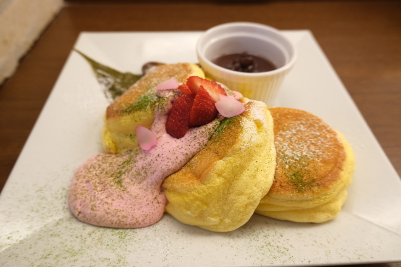 福岡 天神】幸せのパンケーキ 幸せの桜パンケーキ : パンケーキ部
