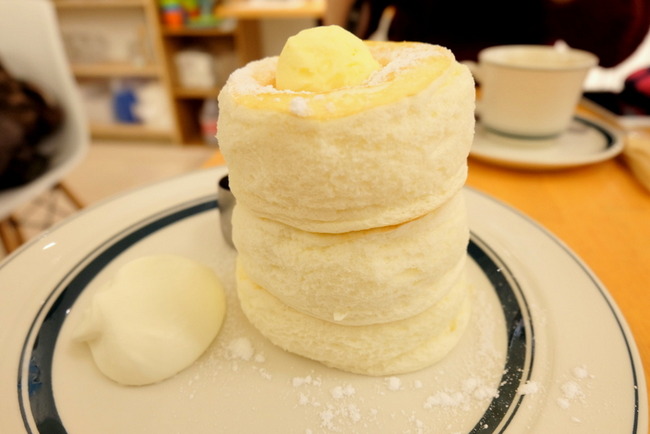 1-DSCF7700