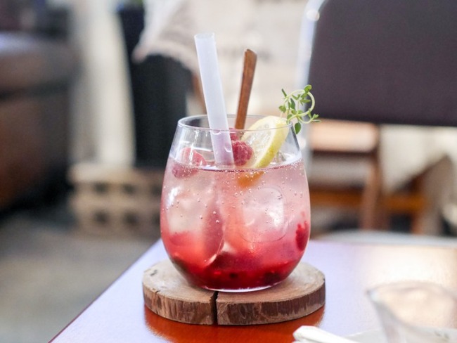 5E7B255E-F154-4A6F-8B45-39E31AD7021C