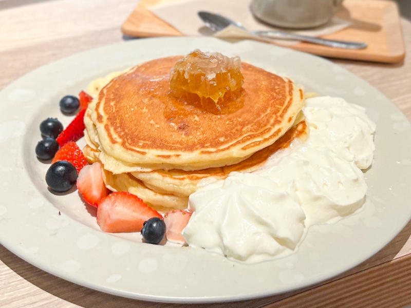 大阪】TABLES KITCHEN タブレスキッチン コームハニー 大阪】TABLES KITCHEN タブレスキッチン コームハニー