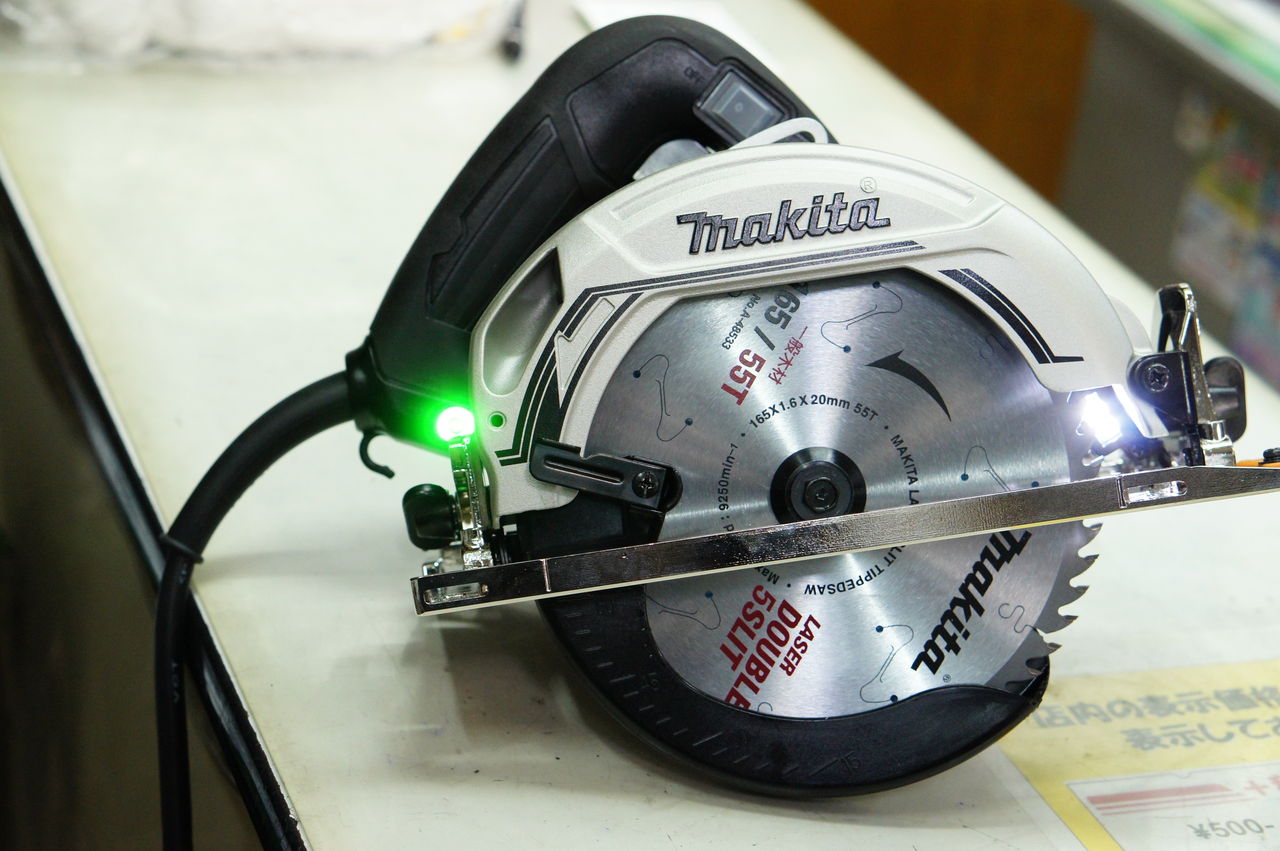 マキタ 新型165mm電気マルノコ : 大塚タナカblog