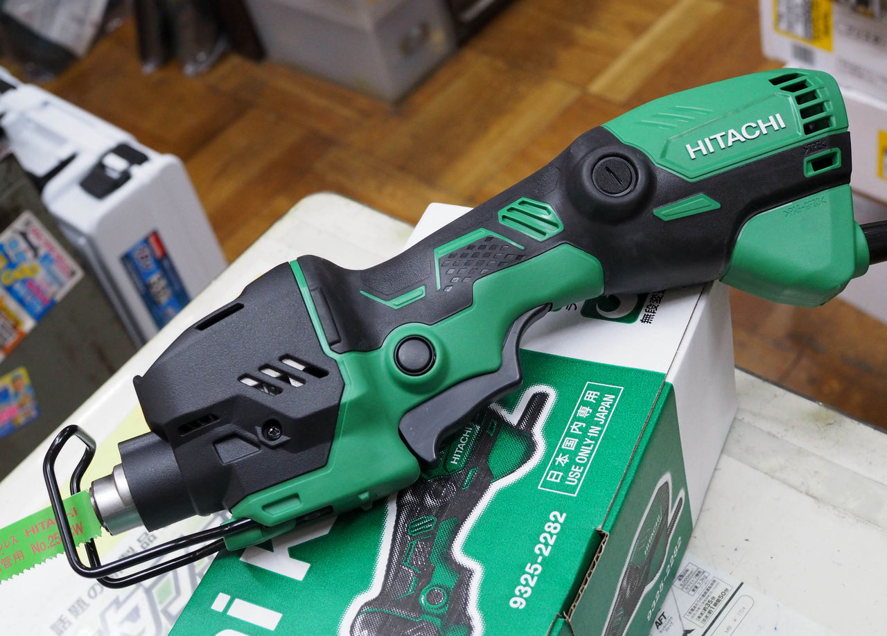 一部予約販売】 HiKOKI CR12VY 電子セーバソー レシプロソー 電動工具 輸入品日本向け HiKOKIセーバソー CR12VY 100v 工具/メンテナンス