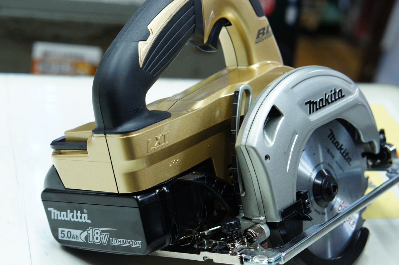 マキタ100周年 125mm充電式マルノコ : 大塚タナカblog