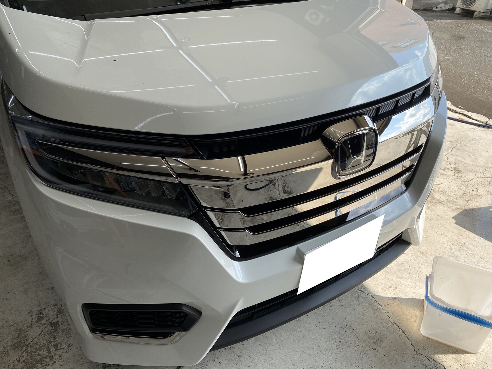 ホンダ ステップワゴンスパーダ ヘッドライトプロテクションフィルム デントリペアでヘコミ修理 トラストデント栃木宇都宮店 那須大田原店 ホンダ ステップワゴンスパーダ ヘッドライトプロテクションフィルム デントリペアでヘコミ修理 トラストデント栃木宇都宮店 那須大田原店