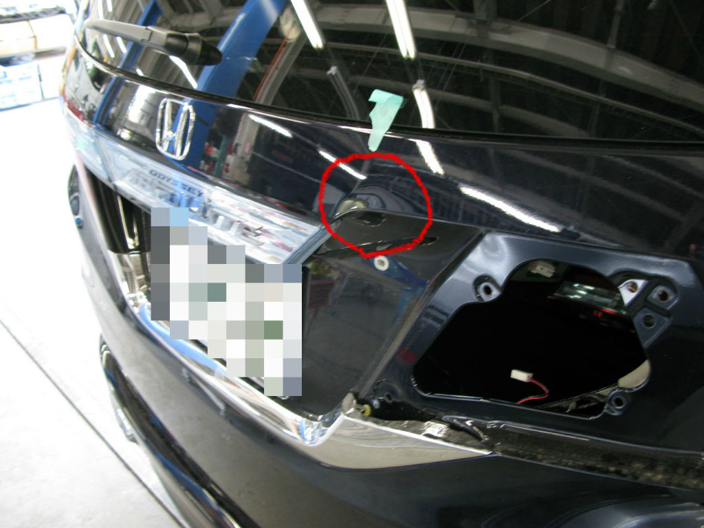 現行オデッセイ テールゲート バックドア の歪み デントリペア専門プロショップ トラストデント山形店