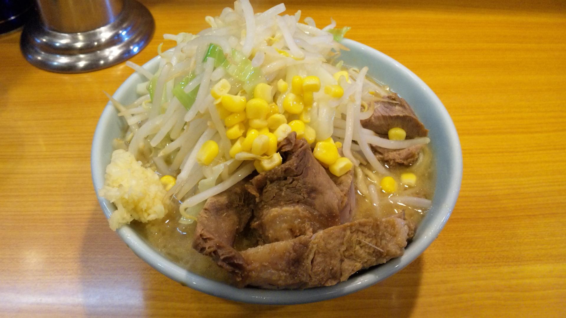 ラーメン二郎 八王子野猿街道店２ 城東 ナパームストレッチ