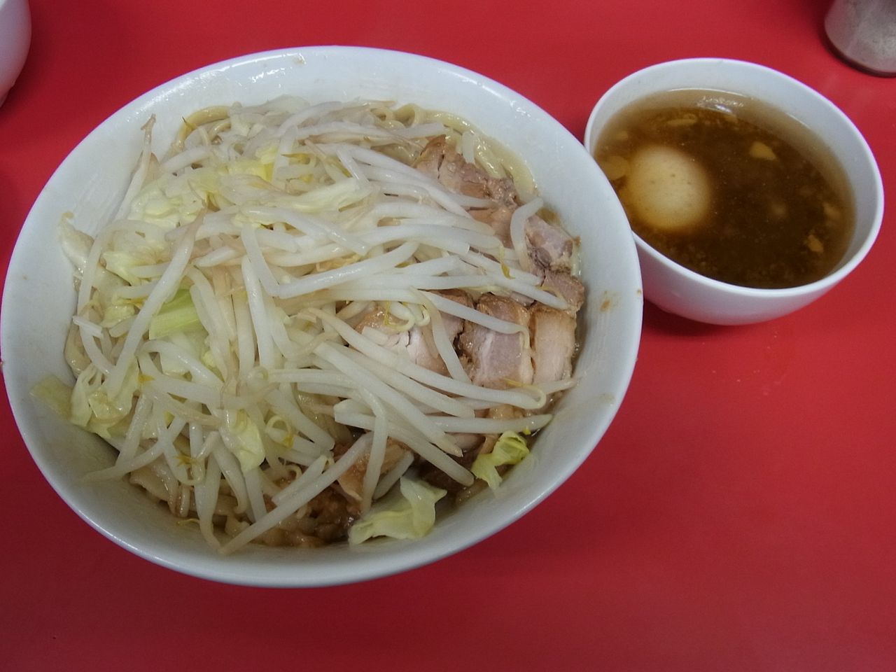 ラーメン二郎 千住大橋駅前店 城東 ナパームストレッチ ラーメン二郎 千住大橋駅前店 城東 ナパームストレッチ