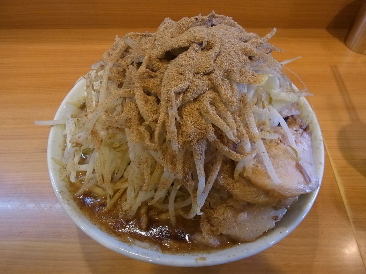 ラーメン二郎 八王子野猿街道店2 城東 ナパームストレッチ ラーメン二郎 八王子野猿街道店2 城東 ナパームストレッチ