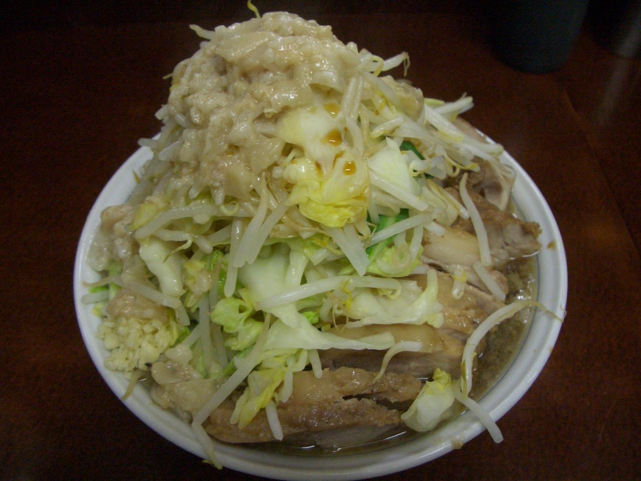ラーメン二郎 めじろ台法政大学前店 城東 ナパームストレッチ