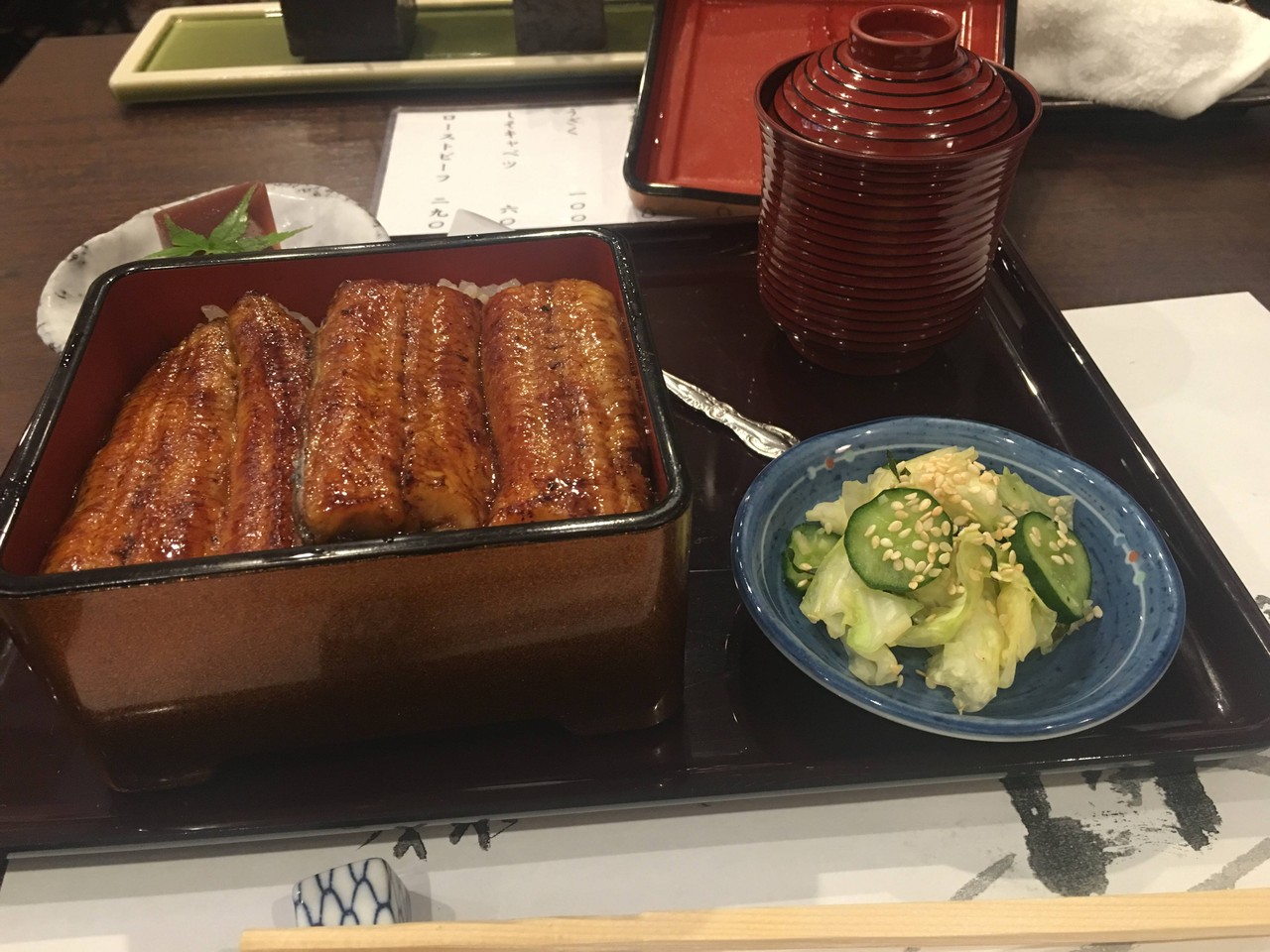 日本人 うな重うめぇえええええ ワイ ホンマか ｼﾞﾛﾘ 日本人 っ それな速報