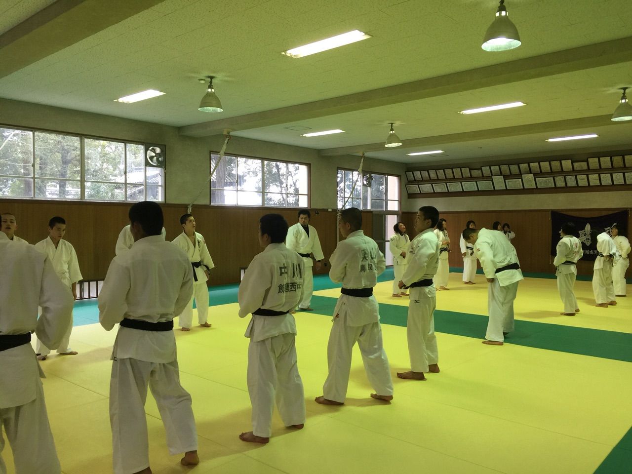 More Than Chocolate 夢先案内人