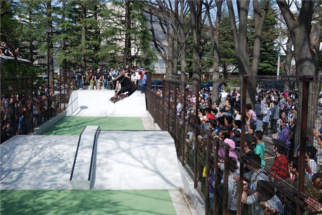 4月11日 日 世田谷公園スケートボード広場 オープンセレモニー Team Forty Four 4月11日 日 世田谷公園スケートボード広場 オープンセレモニー Team Forty Four