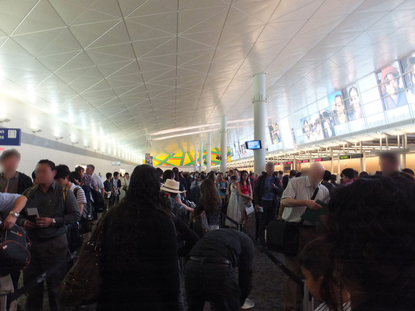 DFW 入国