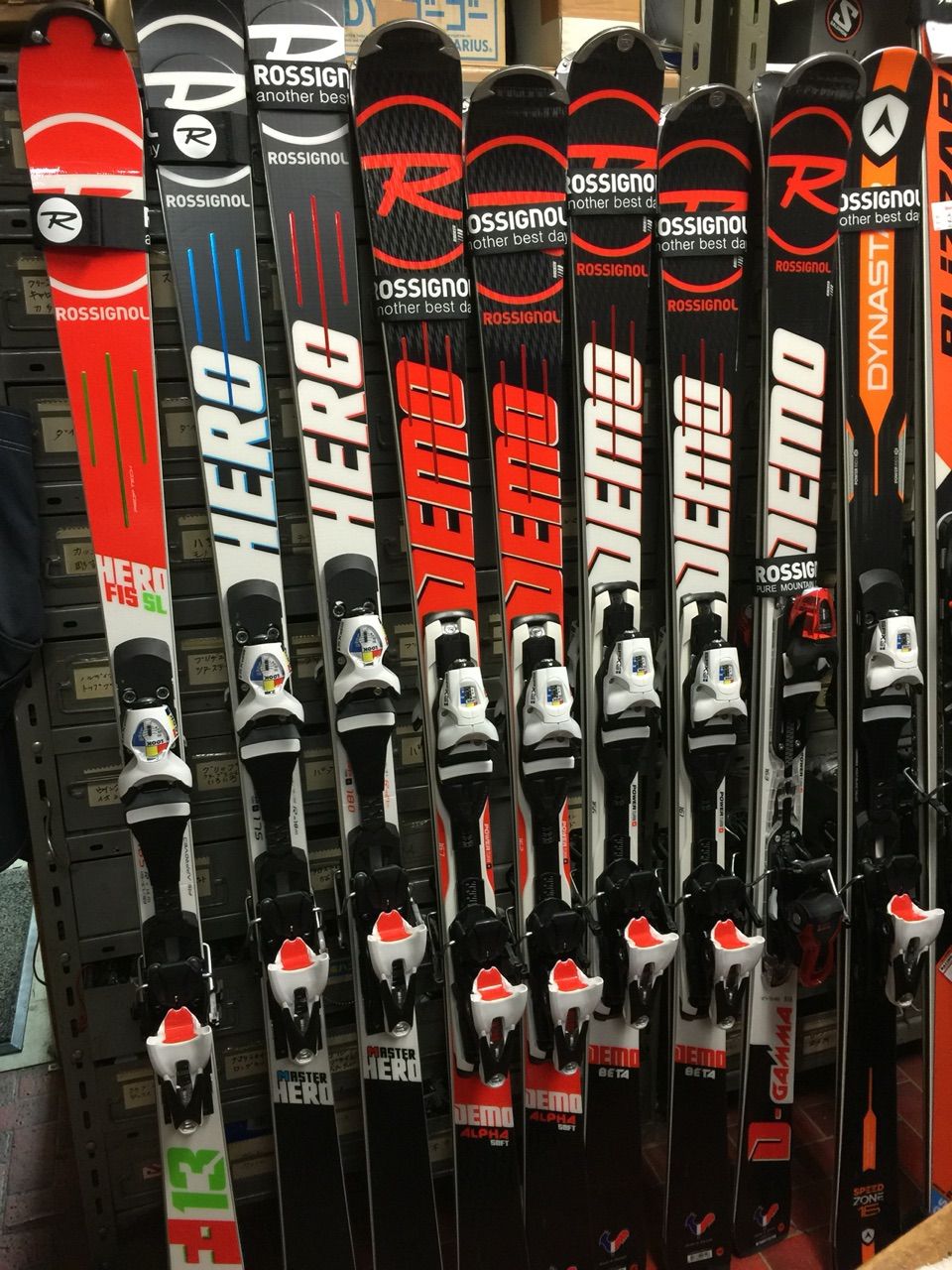 ロシニョール HERO FIS GS 144cm ジュニア スキー（Rossignol