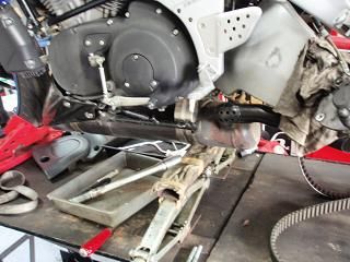 buellドライブベルト交換 小さなバイク屋 奮闘記