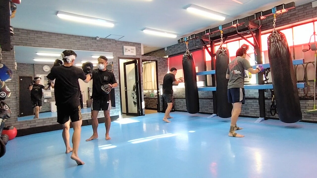 MOV_0002_exported_137447~2