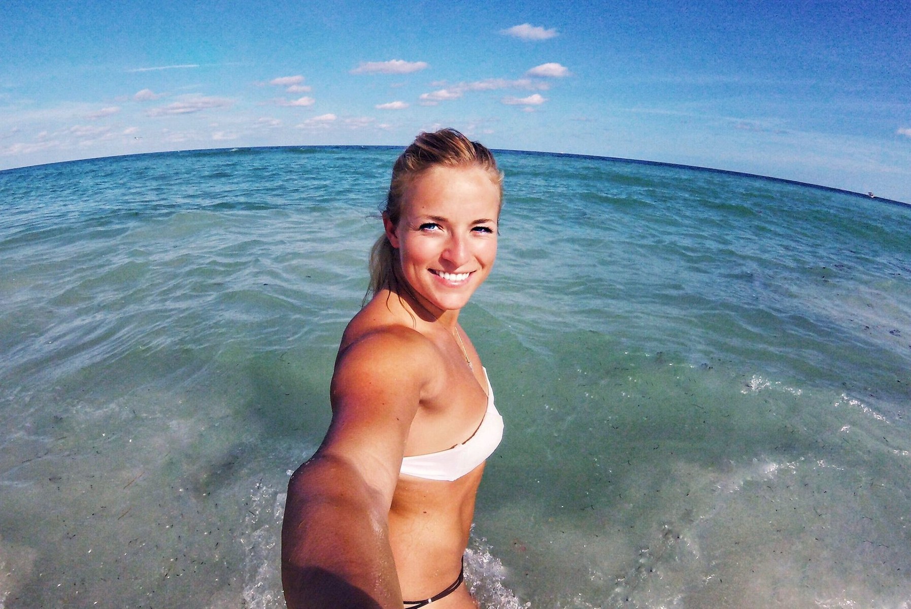 ララ グート ひとときのビーチ クラブアルペン情報局