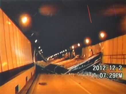 File Sasago Tunnel Chuō Expwy Collapsed 3d Model Png Wikimedia Commons