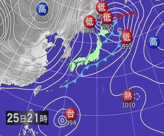 予想天気図25日21時