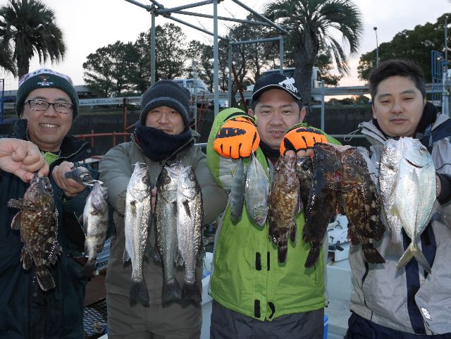 名古屋港　根魚＆メッキ