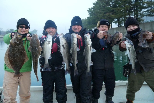 名古屋港　多魚種狙い