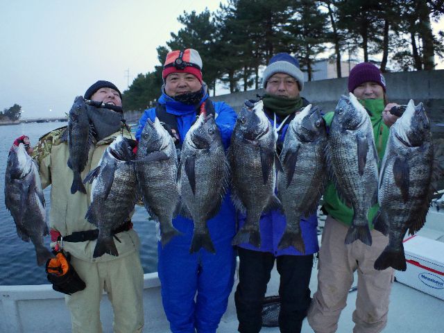 名古屋港　シーバス＆クロダイ