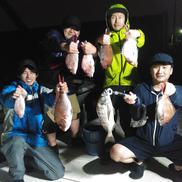 KIMG1697_03_BURST1001697